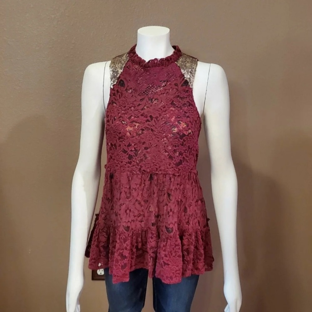 Buckle GIMMICKS wine top size Medium